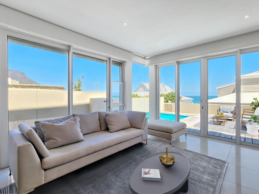 3 Bedroom Property for Sale in Bakoven Western Cape